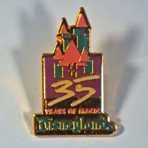 Pin’s Disneyland 35 Years of Magic (01)